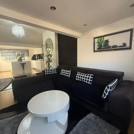 Luxury Black & White Sarajevo